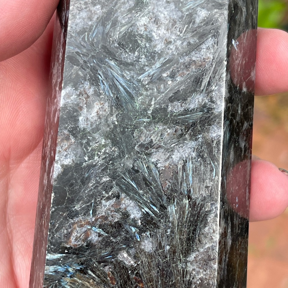 Inner Transformation gemstone!  Larvikite flashy black labradorite - Picture 5 of 6